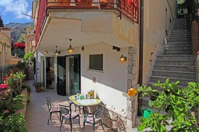 Casa Limoncello Villa ตาออร์มินา ภายนอก รูปภาพ
