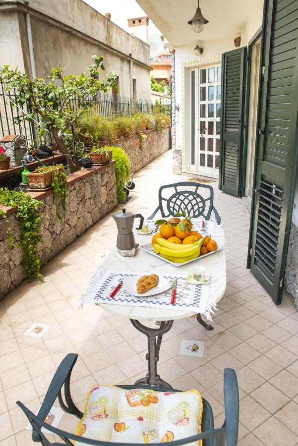 Casa Limoncello Villa ตาออร์มินา ภายนอก รูปภาพ
