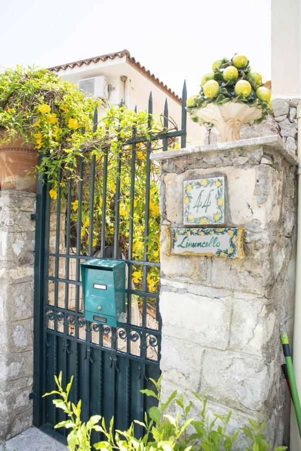 Casa Limoncello Villa ตาออร์มินา ภายนอก รูปภาพ